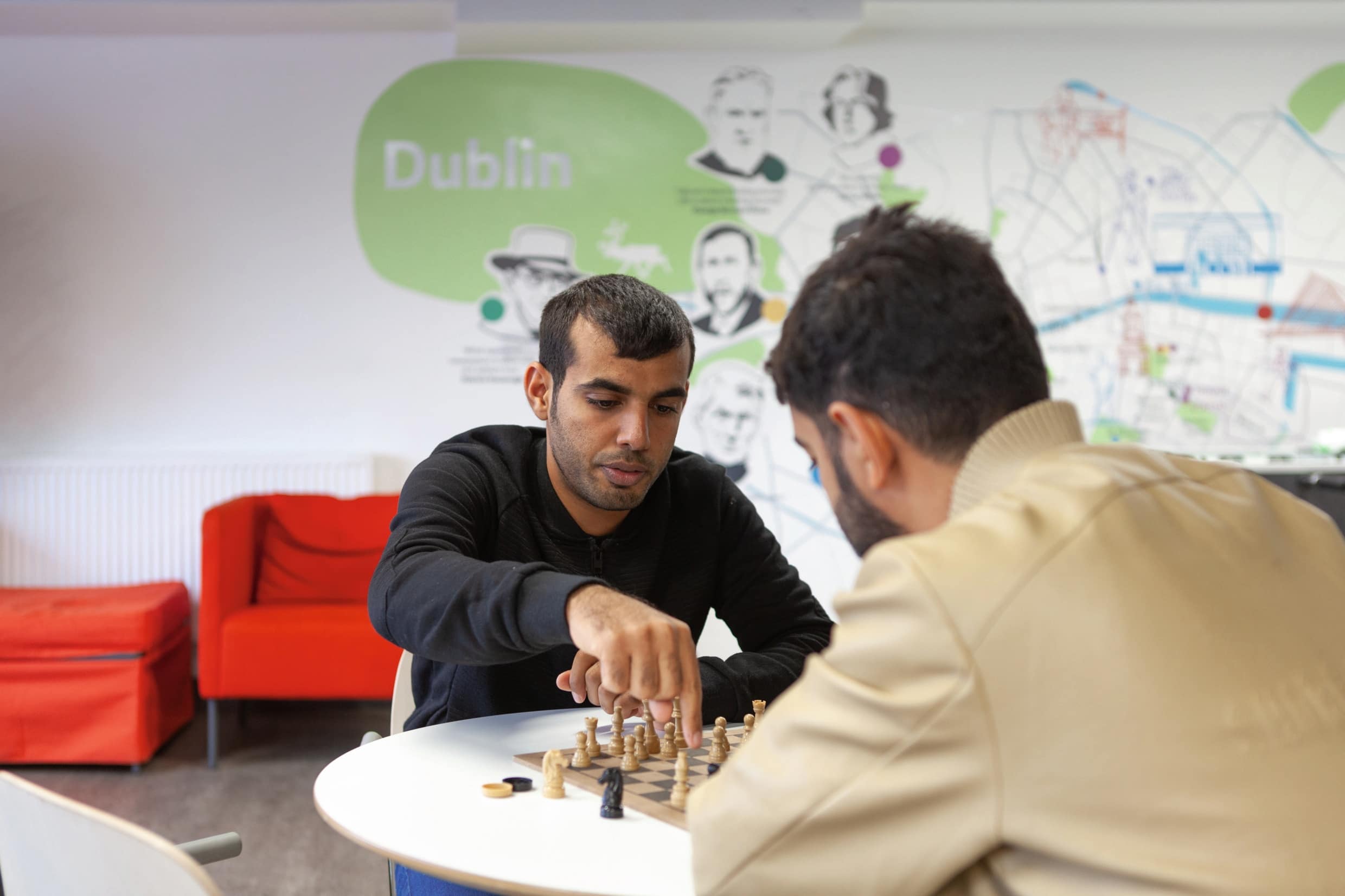 Ec dublin students playing chess