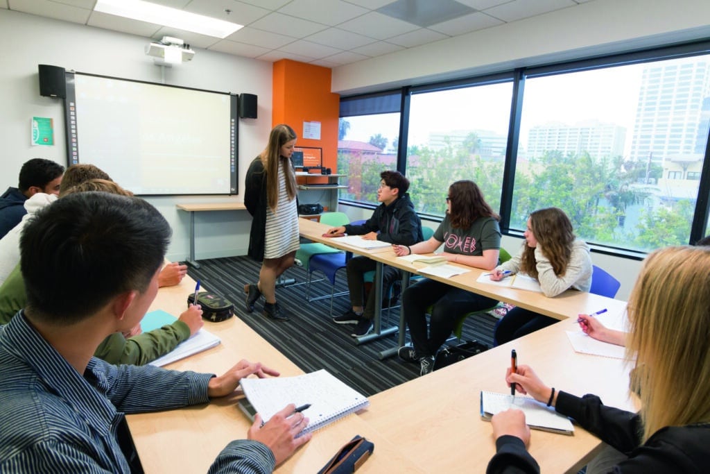 Ec los angeles classroom (1)