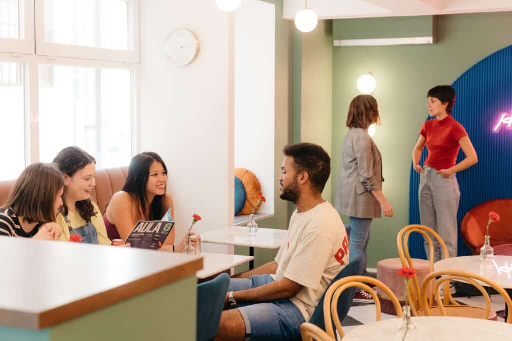 Expanish madrid common area 8